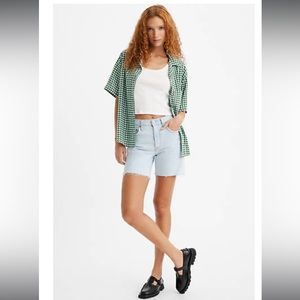 Levi's® Premium
501® MID THIGH WOMEN'S SHORTS
